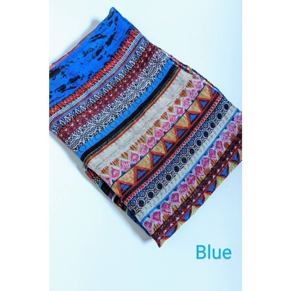 Ladies Aztec Scarf - Picture 4 of 13